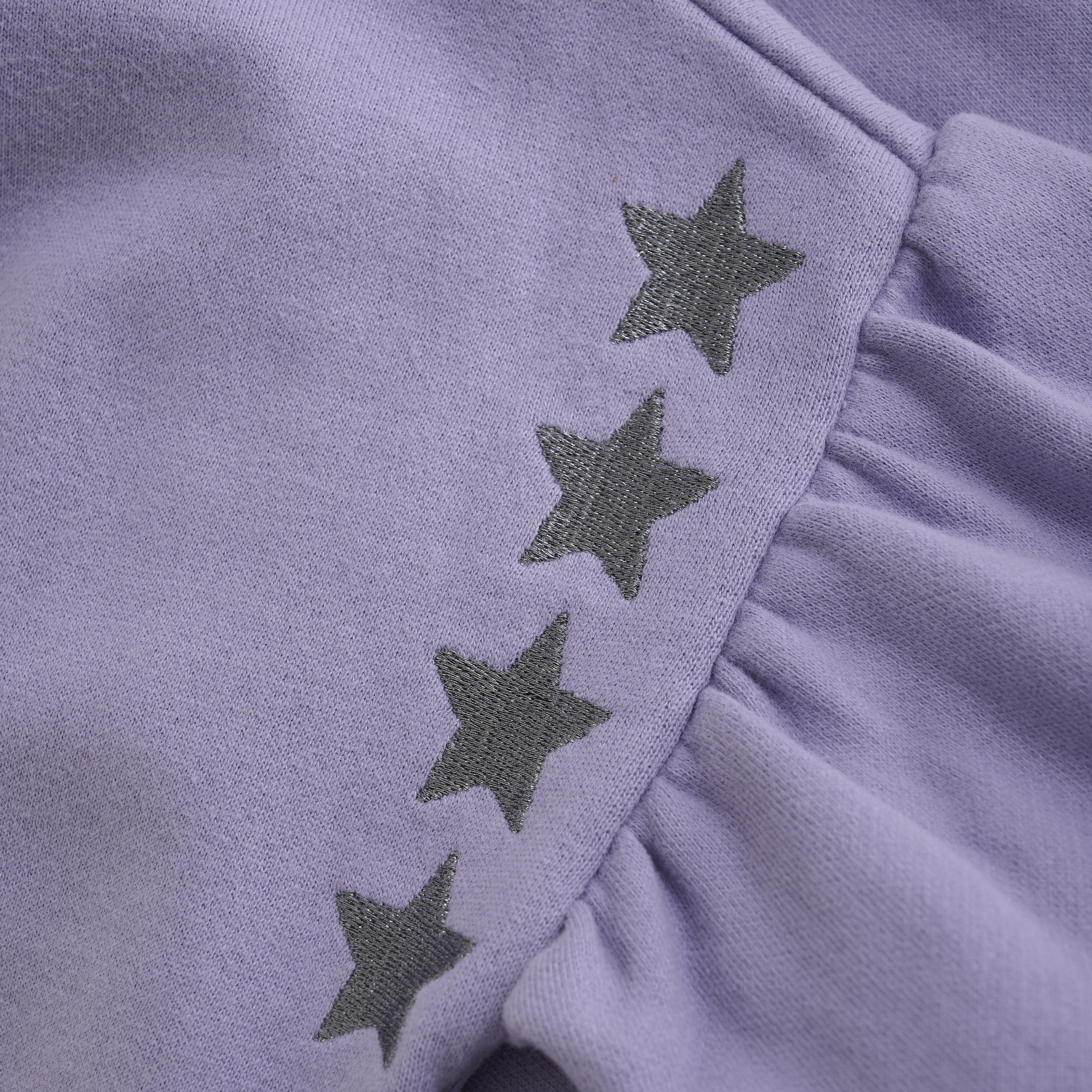 DAILY7  Sweater Embroidery Sleeve