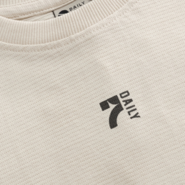 Daily7  T-shirt Structure Backprint