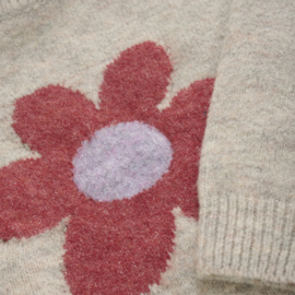 DAILY 7  Knitted Sweater Flower