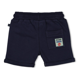 Feetje Short - The Good Life