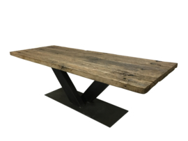 Tafel wagonplank met en V onderstel geborsteld blad