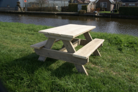 Kinderpicknicktafel van steigerhout