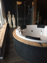 Jacuzzi rand van wagonhout