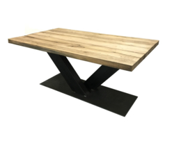 Eikenhouten Tafel van wagonplank met en V onderstel