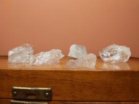 Bergkristal ruw 50 - 70 gram