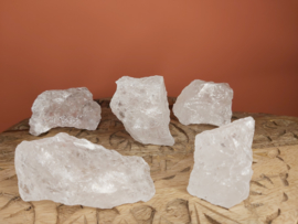 bergkristal ruw 155 - 175 gram