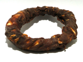 Donut groot met gedroogde eend