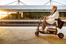 ATTO SPORT opvouwbare reis scootmobiel 10km/u