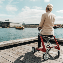 Carbon Ultralight Rollator trust care Inclusief afneembare tas