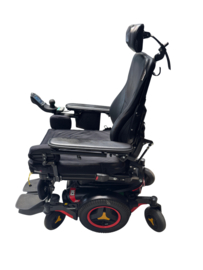 Permobil Corpus M3 (zo goed als nieuw slechts 76km op de Teller!)
