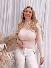 Roze kanten pull