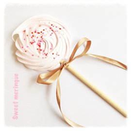 Roze vanille lolly met sprinkels