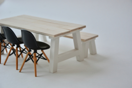 Bankje bij tafel Landelijk model