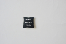 Pillow "coconuts" black