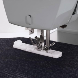 Singer Heavy Duty™ 6335M Denim