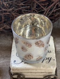 Waxinehouder ‘Pine cones’