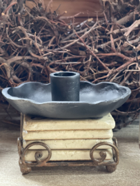 Ijzeren zwarte kandelaar