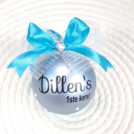 Kerstbal blauw naam 1ste kerst, strass steentjes + strik