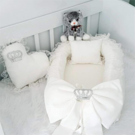Luxury babynest wit/creme