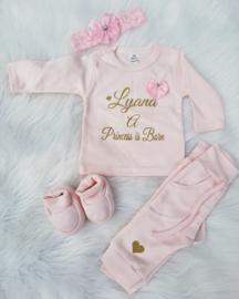 A Princess  is Born compleet