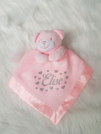Knuffeldoek beer met satijnen rand hartjes