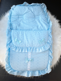Broderie voetenzak blauw