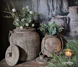 Oude Houten Potten met Deksel
