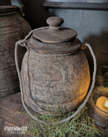 Oude Houten Potten met Deksel