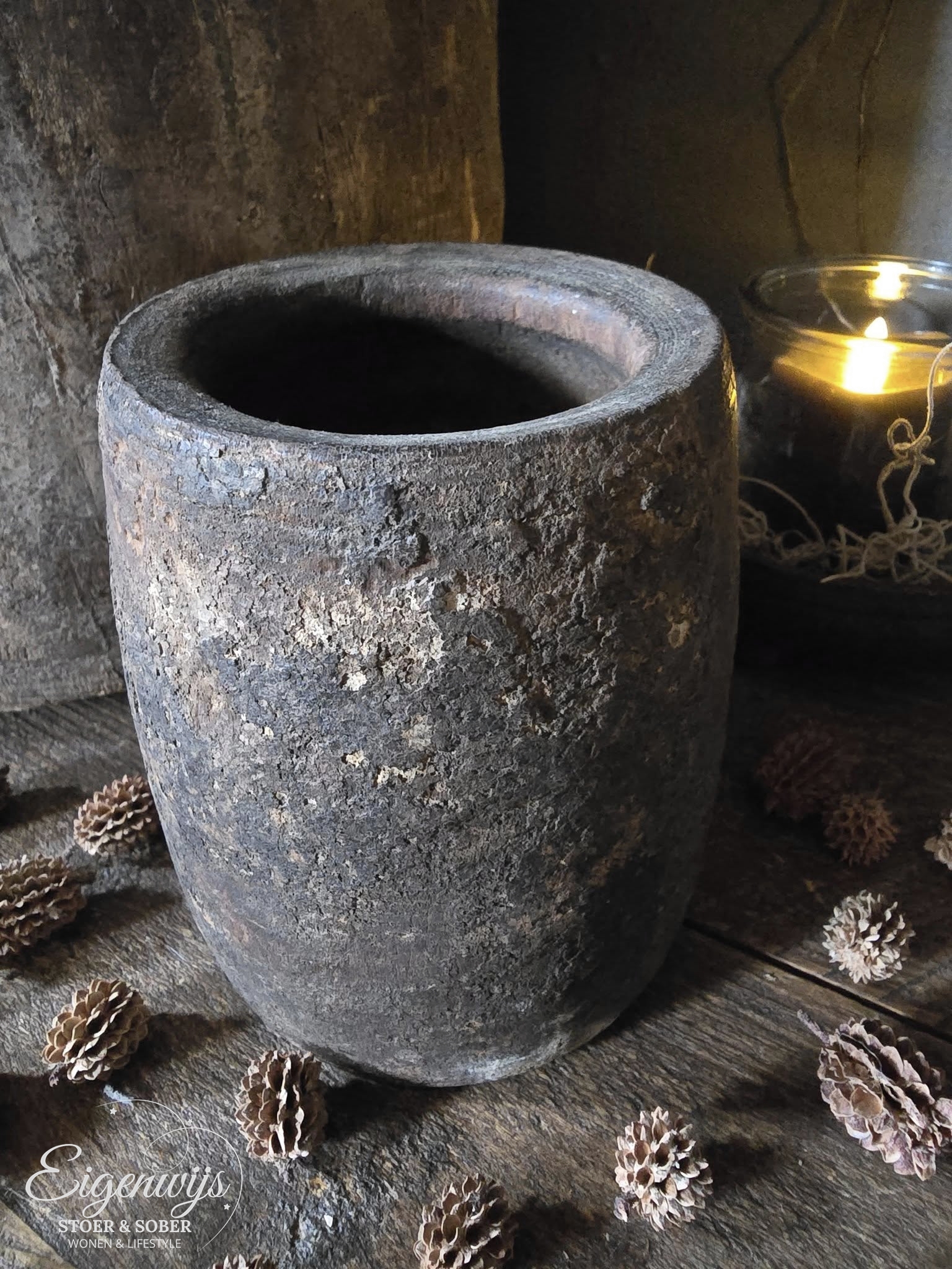 Oud Nepalees Potje