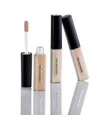 LIQUID CONCEALER