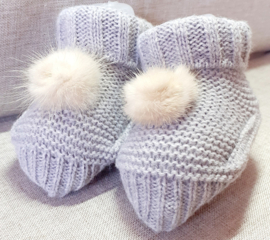 PA48 Slofje met pompom Grijs