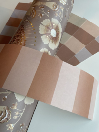 Behangrand Streep | terracotta & zand