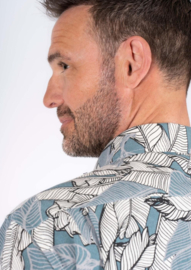 Pre end blouse km Robin north atlentic