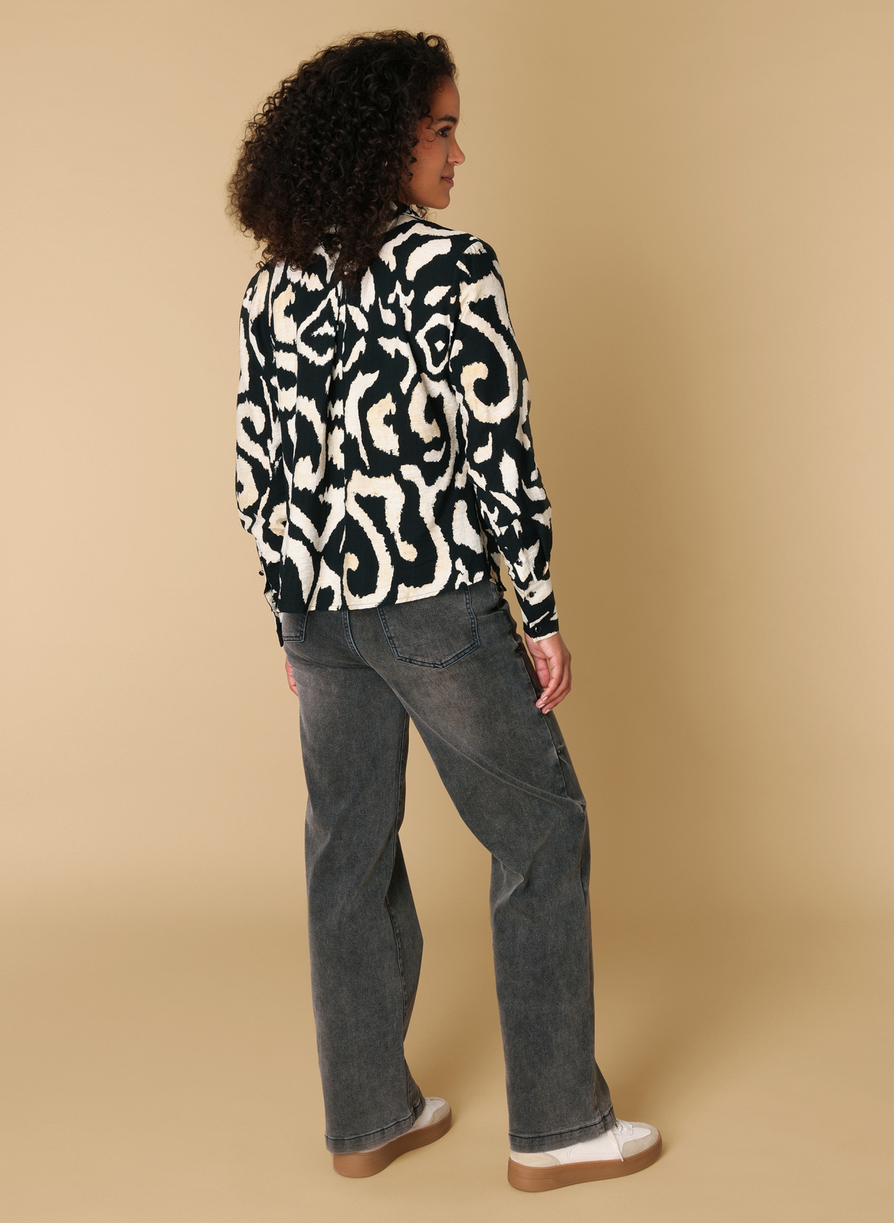 Ivy Beau blouse 4200836 Black multi