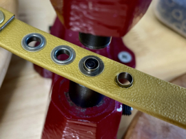 Eyelets stempelset