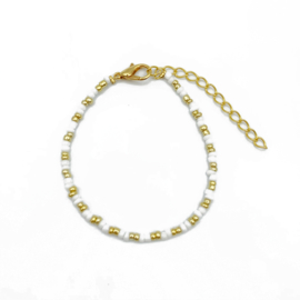 beaded bracelet - gold white