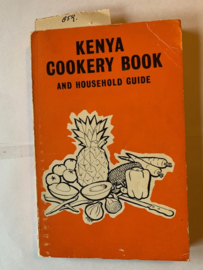 Kenya Cookery Book and Household Guide | 1970 | Engels talig |  Heinemann Educational Books |
