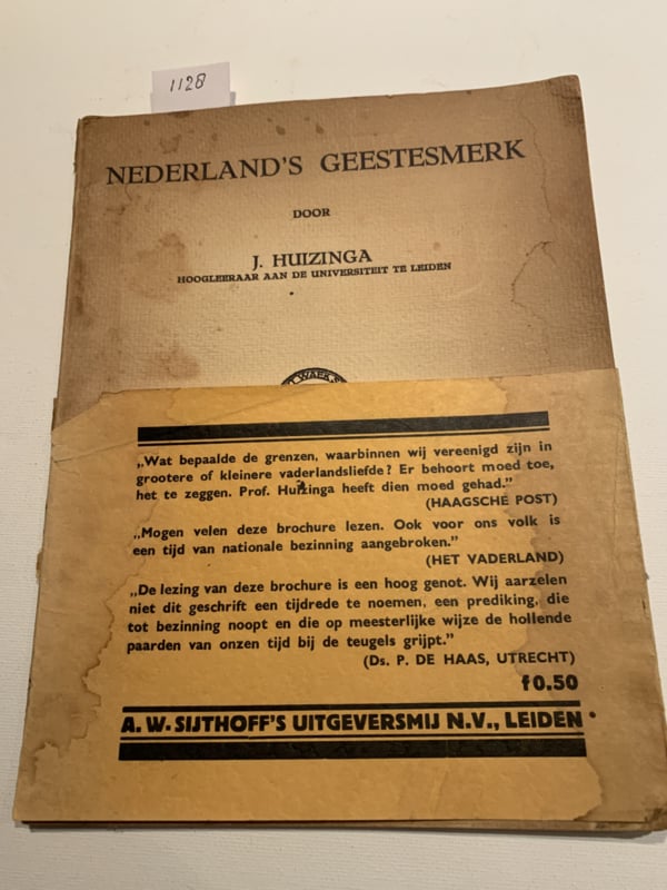Nederland's geestesmerk | Johan Huizinga | 1935 | A. W. Sijthoff's Uitgeversmaatschappij N.V. |