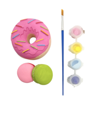Donut & macaron gipsfiguurtjes schilderen