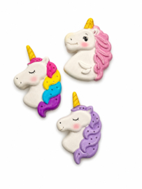 Unicorn gipsfiguurtjes schilderen