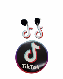 TikTok oorbellen