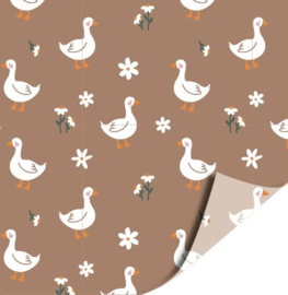 Kraamcadeau inpakpapier - Little goose- bruin/zand
