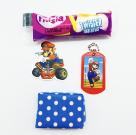 Super Mario speeltje + Rozijntjes + Spekje