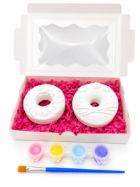 Donut gipsfiguurtjes schilderen