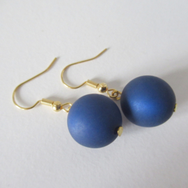 Goudkleurige blauwe oorbellen