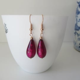 Rosékleurige aubergine roze resin oorbellen