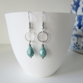 Zilverkleurige Turquoise oorbellen