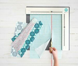 We R Memory Keepers Crafting Tools - Laser Square Mat