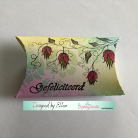 Delavi crafts - dies - pilowbox