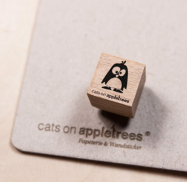 Cats on Appletrees - 2859 - Ministempel  - Pinguin Oscar